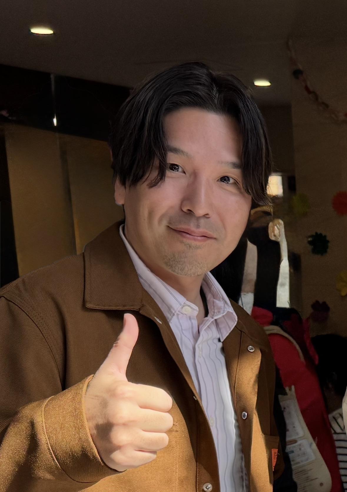 坂本プロフィール写真 (2).jpg